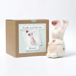 Blossom bunny needle felting kit
