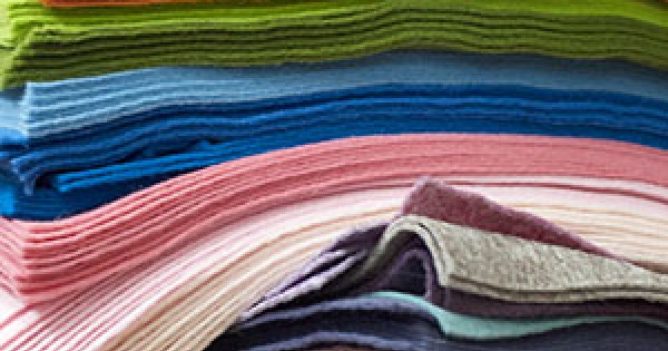 COTTON CANDY Wool Felt, Merino Wool Blend Felt, Pink Wool Blend Felt, Wool  Felt Yardage, Wool Felt Fabric, Bright Pink Felt Fabric