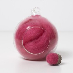 Merino pink 11 wool top 10g