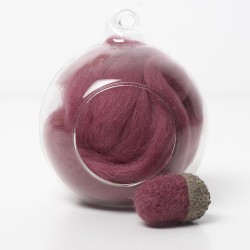 Merino red 28 wool top 10g